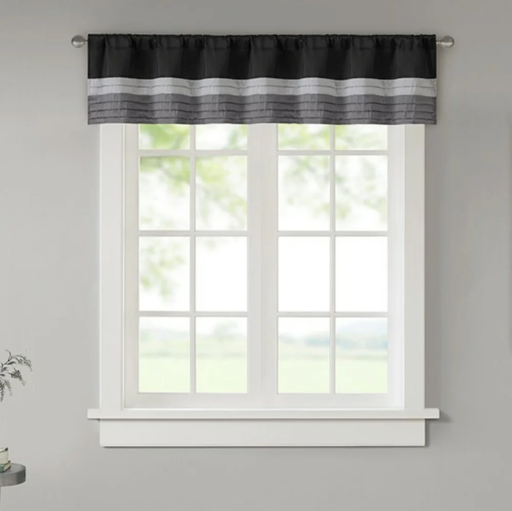 🆕️ Madison Park Amherst Polyoni Window Valance